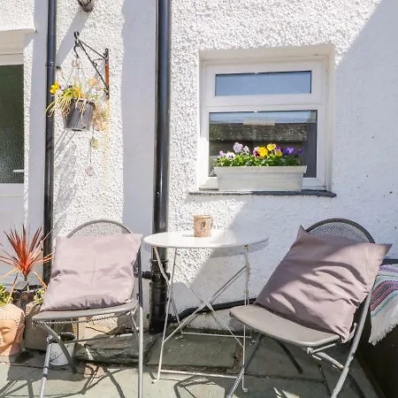Holiday home The Old Betting Shop